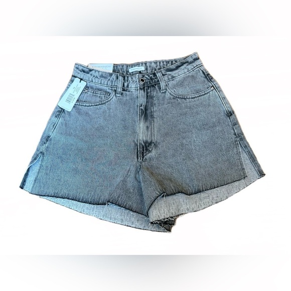 NWT WeWoreWhat Denim The Boyfriend Short, Side Slits, Raw Hem in Washed Grey, 24 - Picture 8 of 16